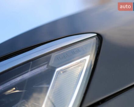 Серый Фольксваген Пассат, объемом двигателя 1.97 л и пробегом 65 тыс. км за 31900 $, фото 36 на Automoto.ua