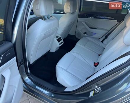 Серый Фольксваген Пассат, объемом двигателя 1.98 л и пробегом 5 тыс. км за 45970 $, фото 18 на Automoto.ua