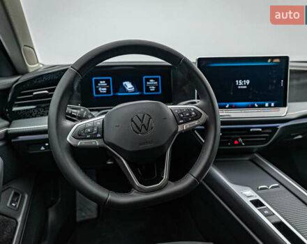 Серый Фольксваген Пассат, объемом двигателя 1.5 л и пробегом 1 тыс. км за 42691 $, фото 13 на Automoto.ua