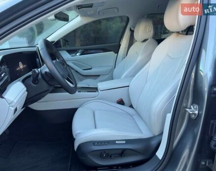 Серый Фольксваген Пассат, объемом двигателя 1.98 л и пробегом 5 тыс. км за 45970 $, фото 2 на Automoto.ua