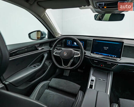 Серый Фольксваген Пассат, объемом двигателя 1.5 л и пробегом 1 тыс. км за 42691 $, фото 12 на Automoto.ua