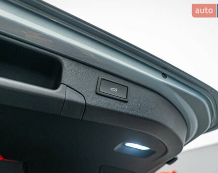 Серый Фольксваген Пассат, объемом двигателя 1.5 л и пробегом 1 тыс. км за 42691 $, фото 7 на Automoto.ua