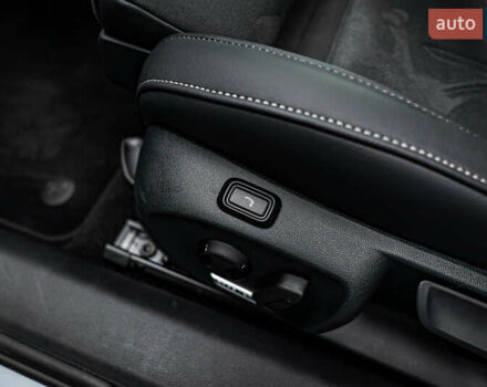 Серый Фольксваген Пассат, объемом двигателя 1.5 л и пробегом 1 тыс. км за 42691 $, фото 16 на Automoto.ua