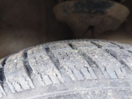 Серый Фольксваген Пассат, объемом двигателя 1.8 л и пробегом 400 тыс. км за 450 $, фото 1 на Automoto.ua