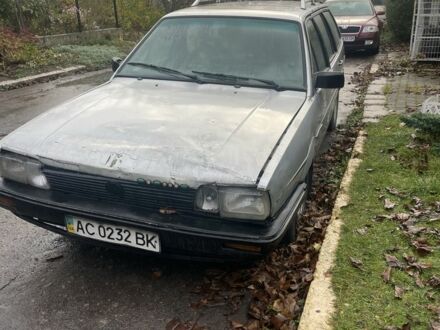 Серый Фольксваген Пассат, объемом двигателя 0 л и пробегом 200 тыс. км за 370 $, фото 1 на Automoto.ua