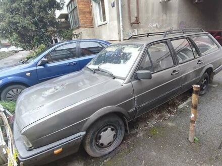 Фольксваген Пассат 1987 в Ивано-Франковске на Automoto.ua Серый Фольксваген Пассат, объемом двигателя 0 л и пробегом 200 тыс. км за 460 $, фото 1 на Automoto.ua