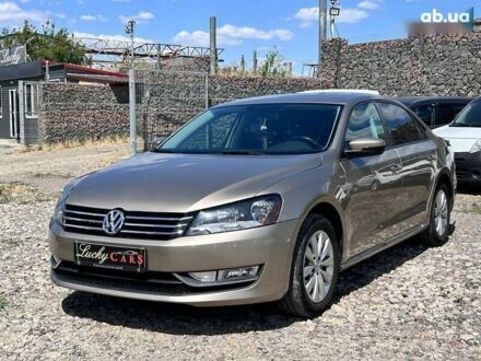 Серый Фольксваген Пассат, объемом двигателя 1.6 л и пробегом 172 тыс. км за 10200 $, фото 1 на Automoto.ua