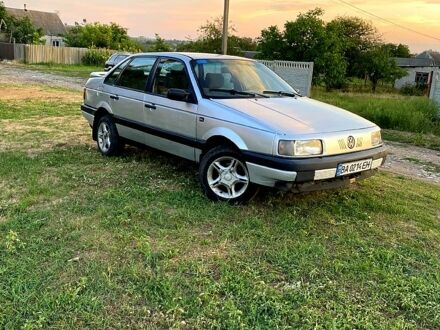 Фольксваген Пассат 1989 в Малой Виске на Automoto.ua Серый Фольксваген Пассат, объемом двигателя 1.6 л и пробегом 0 тыс. км за 1450 $, фото 1 на Automoto.ua