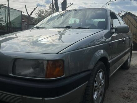 Сірий Фольксваген Пассат, об'ємом двигуна 1.8 л та пробігом 100 тис. км за 2300 $, фото 1 на Automoto.ua