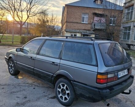 Серый Фольксваген Пассат, объемом двигателя 1.8 л и пробегом 111 тыс. км за 1550 $, фото 1 на Automoto.ua