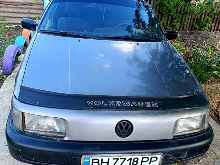 Фольксваген Пассат 1990 в Подольск (Котовск) на Automoto.ua Серый Фольксваген Пассат, объемом двигателя 1.9 л и пробегом 398 тыс. км за 2300 $, фото 1 на Automoto.ua