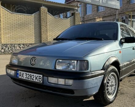 Серый Фольксваген Пассат, объемом двигателя 1.8 л и пробегом 276 тыс. км за 1500 $, фото 1 на Automoto.ua