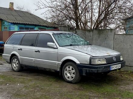 Фольксваген Пассат 1990 у Тростянець на Automoto.ua Сірий Фольксваген Пассат, об'ємом двигуна 1.8 л та пробігом 111 тис. км за 1200 $, фото 1 на Automoto.ua