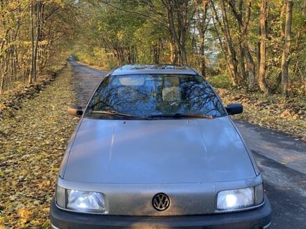 Сірий Фольксваген Пассат, об'ємом двигуна 1.8 л та пробігом 320 тис. км за 899 $, фото 1 на Automoto.ua