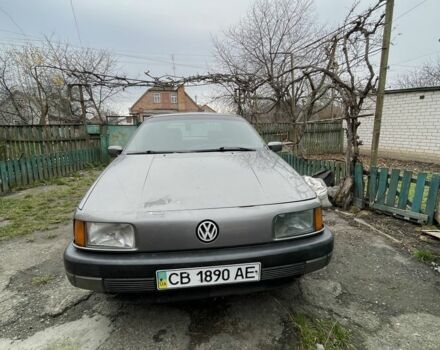 Серый Фольксваген Пассат, объемом двигателя 1.8 л и пробегом 437 тыс. км за 750 $, фото 1 на Automoto.ua