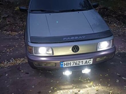 Фольксваген Пассат 1992 в Ананьеве на Automoto.ua Серый Фольксваген Пассат, объемом двигателя 1.98 л и пробегом 353 тыс. км за 2600 $, фото 1 на Automoto.ua