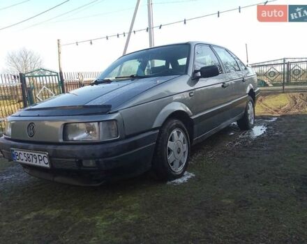 Серый Фольксваген Пассат, объемом двигателя 2 л и пробегом 330 тыс. км за 1500 $, фото 1 на Automoto.ua