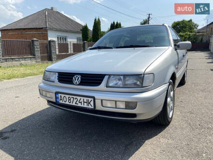 Фольксваген Пассат 1995 в Виноградове на Automoto.ua Серый Фольксваген Пассат, объемом двигателя 2 л и пробегом 350 тыс. км за 1950 $, фото 1 на Automoto.ua
