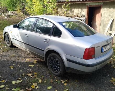 Сірий Фольксваген Пассат, об'ємом двигуна 0 л та пробігом 260 тис. км за 1430 $, фото 1 на Automoto.ua