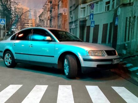 Фольксваген Пассат 1997 у Бородянке на Automoto.ua Сірий Фольксваген Пассат, об'ємом двигуна 1.6 л та пробігом 310 тис. км за 3500 $, фото 1 на Automoto.ua