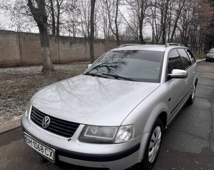 Сірий Фольксваген Пассат, об'ємом двигуна 1.6 л та пробігом 300 тис. км за 2000 $, фото 1 на Automoto.ua