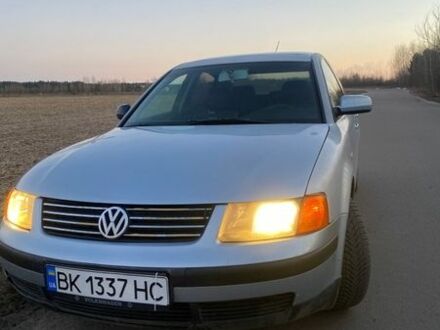 Сірий Фольксваген Пассат, об'ємом двигуна 1.78 л та пробігом 547 тис. км за 2550 $, фото 1 на Automoto.ua