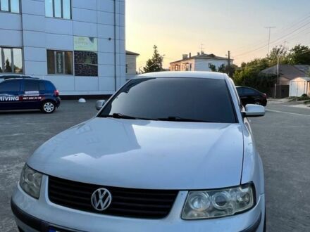 Фольксваген Пассат 1998 у Фастове на Automoto.ua Сірий Фольксваген Пассат, об'ємом двигуна 1.6 л та пробігом 3 тис. км за 3800 $, фото 1 на Automoto.ua