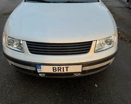 Сірий Фольксваген Пассат, об'ємом двигуна 1.78 л та пробігом 358 тис. км за 3900 $, фото 1 на Automoto.ua