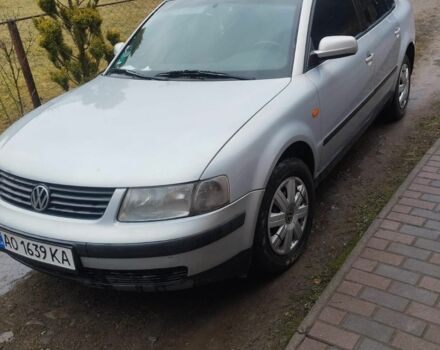 Серый Фольксваген Пассат, объемом двигателя 1.6 л и пробегом 294 тыс. км за 3200 $, фото 1 на Automoto.ua