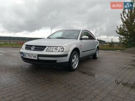 Серый Фольксваген Пассат, объемом двигателя 1.9 л и пробегом 380 тыс. км за 4500 $, фото 1 на Automoto.ua