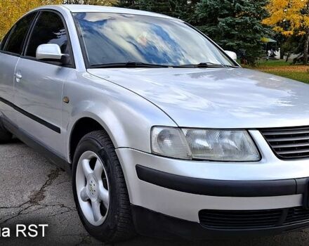 Фольксваген Пассат 1998 в Умани на Automoto.ua Серый Фольксваген Пассат, объемом двигателя 1.9 л и пробегом 364 тыс. км за 3950 $, фото 1 на Automoto.ua