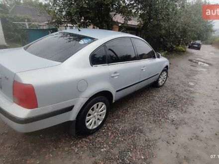 Серый Фольксваген Пассат, объемом двигателя 1.8 л и пробегом 250 тыс. км за 3200 $, фото 1 на Automoto.ua