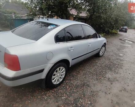 Серый Фольксваген Пассат, объемом двигателя 1.8 л и пробегом 250 тыс. км за 3200 $, фото 1 на Automoto.ua