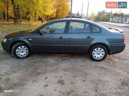 Фольксваген Пассат 1999 в Луцке на Automoto.ua Серый Фольксваген Пассат, объемом двигателя 1.8 л и пробегом 185 тыс. км за 4000 $, фото 1 на Automoto.ua