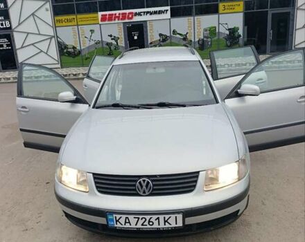 Сірий Фольксваген Пассат, об'ємом двигуна 1.78 л та пробігом 343 тис. км за 4000 $, фото 1 на Automoto.ua