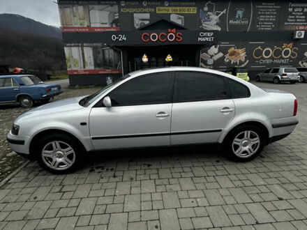 Сірий Фольксваген Пассат, об'ємом двигуна 1.78 л та пробігом 302 тис. км за 3950 $, фото 1 на Automoto.ua