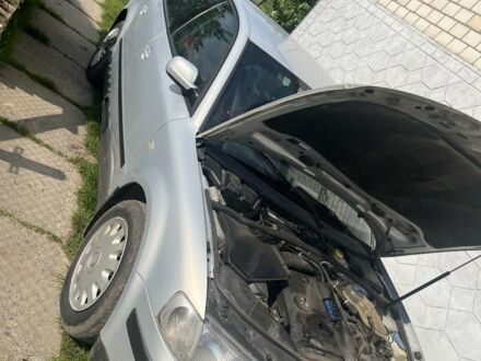 Фольксваген Пассат 1999 у Деражне на Automoto.ua Сірий Фольксваген Пассат, об'ємом двигуна 1.8 л та пробігом 443 тис. км за 1813 $, фото 1 на Automoto.ua