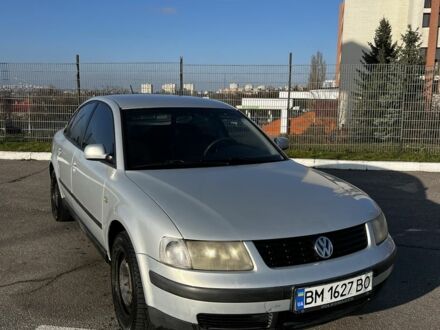 Сірий Фольксваген Пассат, об'ємом двигуна 1.6 л та пробігом 350 тис. км за 3700 $, фото 1 на Automoto.ua