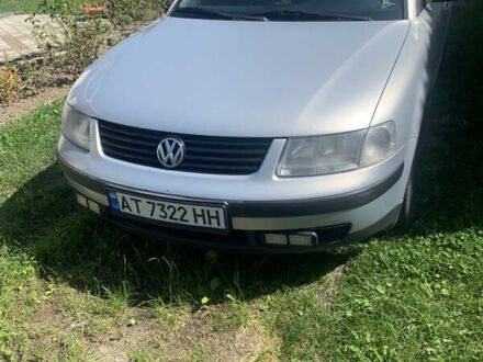 Фольксваген Пассат 1999 у Косове на Automoto.ua Сірий Фольксваген Пассат, об'ємом двигуна 1.8 л та пробігом 269 тис. км за 3400 $, фото 1 на Automoto.ua