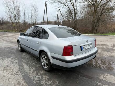 Серый Фольксваген Пассат, объемом двигателя 1.9 л и пробегом 200 тыс. км за 1250 $, фото 1 на Automoto.ua