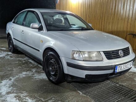 Сірий Фольксваген Пассат, об'ємом двигуна 2 л та пробігом 370 тис. км за 1350 $, фото 1 на Automoto.ua