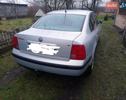 Серый Фольксваген Пассат, объемом двигателя 1.8 л и пробегом 203 тыс. км за 4100 $, фото 1 на Automoto.ua
