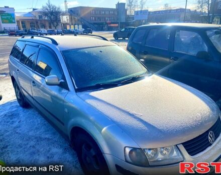 Серый Фольксваген Пассат, объемом двигателя 1.9 л и пробегом 0 тыс. км за 3800 $, фото 1 на Automoto.ua