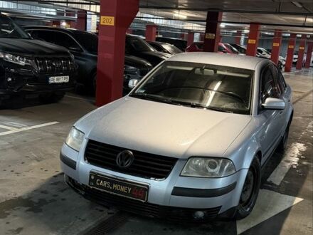 Серый Фольксваген Пассат, объемом двигателя 1.9 л и пробегом 314 тыс. км за 2700 $, фото 1 на Automoto.ua