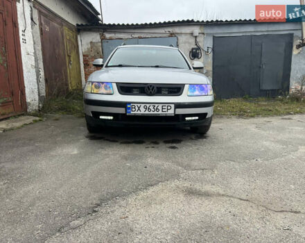Сірий Фольксваген Пассат, об'ємом двигуна 1.78 л та пробігом 236 тис. км за 4999 $, фото 1 на Automoto.ua