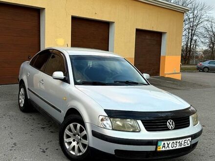 Серый Фольксваген Пассат, объемом двигателя 1.9 л и пробегом 235 тыс. км за 3800 $, фото 1 на Automoto.ua