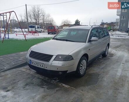 Серый Фольксваген Пассат, объемом двигателя 1.9 л и пробегом 285 тыс. км за 3450 $, фото 1 на Automoto.ua