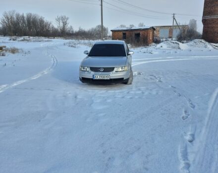 Серый Фольксваген Пассат, объемом двигателя 1.8 л и пробегом 265 тыс. км за 3850 $, фото 1 на Automoto.ua