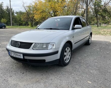 Серый Фольксваген Пассат, объемом двигателя 1.9 л и пробегом 429 тыс. км за 2560 $, фото 1 на Automoto.ua