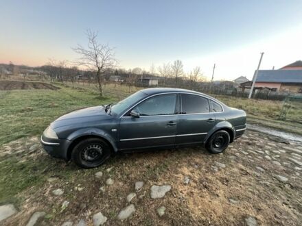 Сірий Фольксваген Пассат, об'ємом двигуна 1.9 л та пробігом 400 тис. км за 2800 $, фото 1 на Automoto.ua